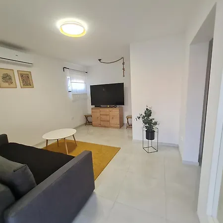 Family Friendly Seaside Krusevo, Novigrad - 23302 Obrovac