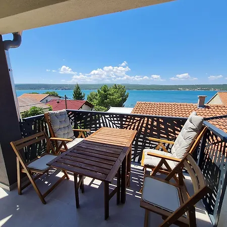 Family Friendly Seaside Krusevo, Novigrad - 23302 *