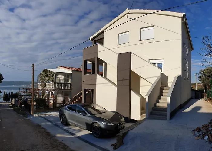 דירה Family Friendly Seaside Krusevo, Novigrad - 23302 אוברובץ